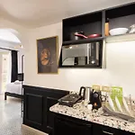 The Bold Signature 1Bdr Studio Cairo\'S Downtown