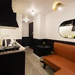 The Bold Signature 1Bdr Studio Cairo\'S Downtown